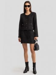 Spódnica damska mini z dodatkiem wełny czarna Felicia 906. Czarne spódnice damskie Big Star, na jesień, l, bez wzorów, z materiału, eleganckie, mini. W wyprzedaży za 139.99 zł.