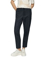 S.Oliver Spodnie w kolorze granatowym rozmiar: 38. Niebieskie spodnie materiałowe damskie S.Oliver, bez wzorów, z materiału. Za 130.99 zł.