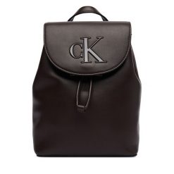 Plecak Calvin Klein. Brązowe plecaki Calvin Klein, bez wzorów. Za 489.99 zł.