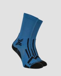 Skarpety trailowe X-Socks Trailrun Perform Crew. Niebieskie skarpetki damskie X Socks, bez wzorów. Za 98.00 zł.