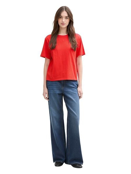 TOM TAILOR Denim Koszulka w kolorze czerwonym rozmiar: L. Czerwone koszulki damskie TOM TAILOR DENIM, l, bez wzorów, z bawełny, bez kołnierzyka, bez ramiączek. Za 34.93 zł.