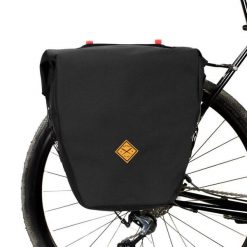 Torba rowerowa Pannier Large w kolorze czarnym RESTRAP. Czarne torby na laptopa RESTRAP, bez wzorów, z materiału. Za 521.20 zł.
