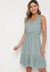 Jasnozielona Sukienka z Wiskozą i Bawełną w Kropki Lilivena. Zielone sukienki damskie Born2be, bez wzorów, z bawełny, eleganckie, bez ramiączek. W wyprzedaży za 38.24 zł.