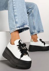 Biało-Czarne Płaskie Sznurowane Sneakersy Vices Ozdobione Metalicznymi Wstawkami Nelaviraen. Białe obuwie sportowe damskie Born2be, na lato, bez zapięcia. Za 129.99 zł.