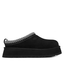 Śniegowce Ugg. Czarne śniegowce damskie Ugg. Za 639.99 zł.