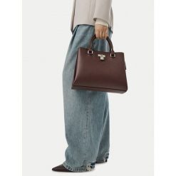 Torebka Nine West. Brązowe kuferki damskie Nine West, bez wzorów, bez dodatków. Za 299.99 zł.
