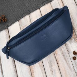 Saszetka nerka damska wielofunkcyjna duża stylowa granatowa Paolo Peruzzi AY-14-RBU. Szare nerki i saszetki damskie bez wzorów, ze skóry. Za 149.00 zł.