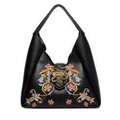 Torebka Just Cavalli. Czarne torebki klasyczne damskie Just Cavalli, bez dodatków. Za 849.99 zł.