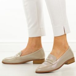 Złote ażurowe mokasyny damskie Potocki 12785. Żółte mokasyny damskie POTOCKI, na jesień, z jeansu, z okrągłym noskiem, bez obcasa. Za 189.00 zł.