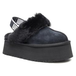 Kapcie Ugg. Czarne kapcie damskie Ugg. Za 589.99 zł.