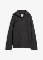 Sweter w prążki ze stójką. Szare swetry klasyczne damskie bonprix, bez kołnierzyka. Za 124.99 zł.