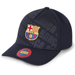 FC Barcelona czapka z daszkiem bejsbolówka junior wielokolorowa. Czapki z daszkiem damskie FC BARCELONA, bez wzorów. Za 109.00 zł.