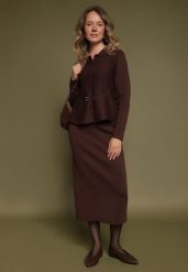 Brązowy Komplet Garsonka z Wiskozą Marynarka z Paskiem i Ołówkowa Spódnica Zaise. Brązowe marynarki i żakiety damskie Born2be, s, bez wzorów, z dzianiny, biznesowe. Za 219.99 zł.