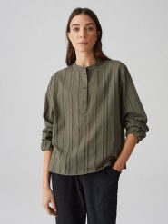 OPUS Bluzka "Fuega" w kolorze khaki rozmiar: 42. Brązowe bluzki damskie Opus, bez wzorów, z bawełny, bez kołnierzyka, bez ramiączek. Za 179.95 zł.