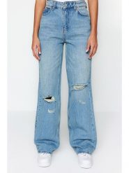 Trendyol Dżinsy - Comfort fit - w kolorze błękitnym rozmiar: 38. Niebieskie jeansy damskie Trendyol, z podwyższonym stanem. Za 87.81 zł.