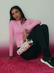 4F Legginsy dzianinowe damskie - czarne XS. Czarne legginsy damskie 4F, l, bez wzorów, z dzianiny. Za 129.99 zł.