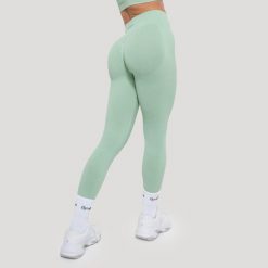 Legginsy damskie fitness bezszwowe Luma. Zielone legginsy damskie GYMBEAM, xs, bez wzorów, z elastanu. Za 110.90 zł.