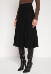 Czarna Rozkloszowana Plisowana Spódnica Dzianinowa Tussana. Czarne spódnice damskie Born2be, do pracy, l, bez wzorów, z dzianiny, biznesowe, midi. Za 79.99 zł.