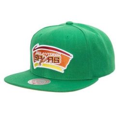 Czapka typu snapback San Antonio Spurs NBA Like Mike Hwc. Zielone czapki z daszkiem damskie Mitchell & Ness, bez wzorów. Za 186.00 zł.