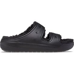 Klapki Crocs Classic Cozzzy Sandal. Czarne klapki damskie Crocs, bez wzorów, bez obcasa, bez zapięcia. Za 219.99 zł.