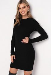 Czarna Dzianinowa Sukienka Mini z Ozdobnym Prążkowaniem o Dopasowanym Fasonie Kais. Czarne sukienki damskie Born2be, bez wzorów, z bawełny, bez ramiączek. W wyprzedaży za 67.99 zł.