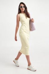 Sukienka Mammola MAX MARA LEISURE. Sukienki damskie Max Mara Leisure, bez wzorów, bez ramiączek. W wyprzedaży za 447.44 zł.