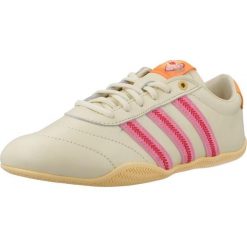 Buty ADIDAS GRAND COURT LO Beżowy. Brązowe obuwie trekkingowe damskie Adidas, ze skóry, bez zapięcia. Za 361.85 zł.
