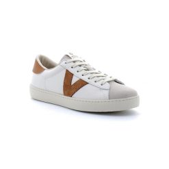 Buty VICTORIA 1126142 Biały. Białe obuwie sportowe damskie Victoria, ze skóry, bez zapięcia. W wyprzedaży za 316.50 zł.