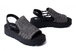 RIEKER V1051-00 black, sandały damskie. Czarne sandały damskie Rieker, bez wzorów, bez obcasa, bez zapięcia. Za 223.93 zł.