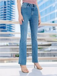 Jeansy Flare - niebieski. Niebieskie jeansy damskie Sinsay. W wyprzedaży za 33.99 zł.