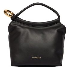 Torebka Coccinelle. Czarne torebki klasyczne damskie Coccinelle, bez dodatków. Za 889.99 zł.
