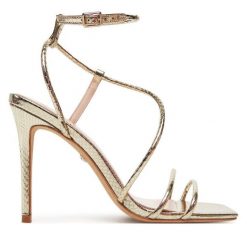 Sandały Marciano Guess. Żółte sandały damskie Marciano Guess, z aplikacjami, bez obcasa, na szpilce, bez zapięcia. Za 669.99 zł.