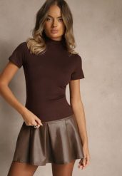 Brązowy Wiskozowy T-shirt o Dopasowanym Kroju z Golfem Isomina. Brązowe golfy damskie Renee, m, bez wzorów, z materiału, bez ramiączek. Za 49.99 zł.