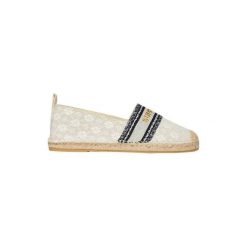 Espadryle z płótna z wstawką dla kobiet Superdry. Brązowe espadryle damskie Superdry, bez wzorów, z koronki, bez obcasa. Za 277.70 zł.