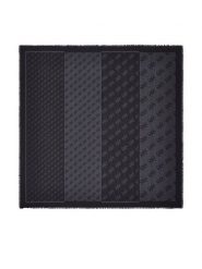Guess Chusta AW5526 VIS03 Szary. Szare chusty damskie Guess, z aplikacjami, z wiskozy. Za 194.99 zł.