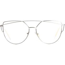 Srebrne Okulary Love Divine. Szare okulary przeciwsłoneczne damskie Born2be. Za 24.99 zł.