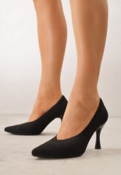 Czarne Szpilki VICES z Dzianiny z Amortyzującą Wkładką i Miękkim Zapiętkiem Naviane. Czarne szpilki damskie Born2be, bez wzorów, z dzianiny, bez obcasa, na szpilce, bez zapięcia. Za 119.99 zł.