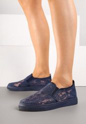 Granatowe Tenisówki z Koronkową Cholewką Fenvalia. Niebieskie obuwie sportowe damskie Renee, z jeansu, bez zapięcia, tenisowe. Za 44.99 zł.
