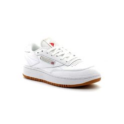 Buty damskie trampki Reebok CLUB C DOUBLE. Białe trampki damskie Reebok, bez wzorów, bez zapięcia. W wyprzedaży za 209.00 zł.