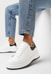 Biało-Czarne Sneakersy z Delikatną Perforacją i Gumowym Misiem przy Sznurówkach Zephra. Białe obuwie sportowe damskie Born2be, z gumy, bez zapięcia. Za 109.99 zł.