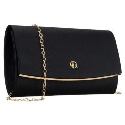 Czarna kopertówka damska wykonana ze skóry ekologicznej, zapinana klipsem magnetycznym Rovicky R-XS028-1. Czarne torebki wieczorowe damskie ROVICKY, bez wzorów, ze skóry ekologicznej, bez dodatków. Za 54.99 zł.