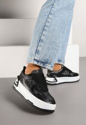Czarne Sneakersy na Grubej Podeszwie Zdobione Brokatem Deorianis. Czarne obuwie sportowe damskie Born2be, z jeansu, bez zapięcia. Za 89.99 zł.