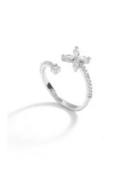 Miu Silver Srebrny pierścionek z cyrkoniami rozmiar: onesize. Szare pierścionki damskie Miu Silver, z cyrkonią, srebrne. Za 104.89 zł.