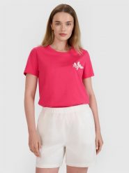 4F T-shirt regular z nadrukiem damski - różowy L. Czerwone t-shirty damskie 4F, l, z aplikacjami, z bawełny, bez kołnierzyka. W wyprzedaży za 39.99 zł.