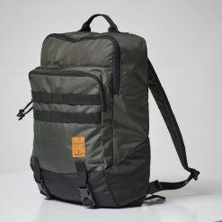 Plecak Tactical 20 litrów. Zielone plecaki SOLOGNAC, bez wzorów, z materiału. Za 69.99 zł.