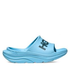 Klapki Hoka. Niebieskie klapki damskie HOKA, bez wzorów, bez obcasa, bez zapięcia. Za 299.99 zł.