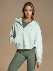 Rozpinana bluza z kapturem - zielony. Zielone bluzy damskie Sinsay, l, bez wzorów, z kapturem. Za 25.99 zł.