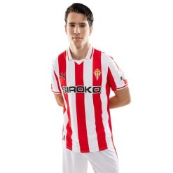 Oficjalna koszulka piłkarska Puma dla dorosłych Real Sporting de Gijón Footba. Czerwone koszulki damskie SIROKO, bez wzorów, bez kołnierzyka, bez ramiączek. Za 340.00 zł.