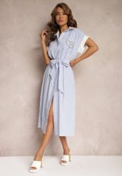 Niebieska Koszulowa Sukienka z Materiałowym Paskiem w Talii z Rozcięciami i Aplikacjami Krissiana. Niebieskie sukienki damskie Renee, z aplikacjami, z materiału, eleganckie, bez ramiączek. W wyprzedaży za 127.99 zł.