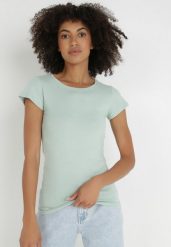 Miętowy T-shirt Gathanthei. Zielone t-shirty damskie Born2be, l, bez wzorów, z bawełny, bez kołnierzyka. Za 29.99 zł.